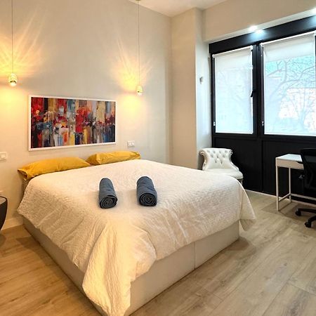 Luxury Suite Wifi Ac Servicios En La Puerta Мадрид Экстерьер фото